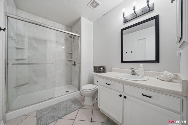 2455 Ramsey Road, Lincoln, NE 68524