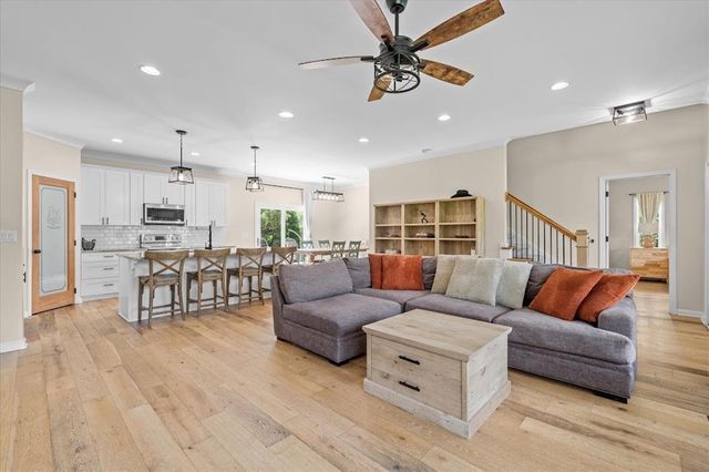 160 Shoemake Road, Carrollton, GA 30116