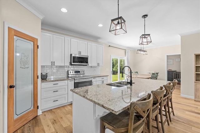 160 Shoemake Road, Carrollton, GA 30116