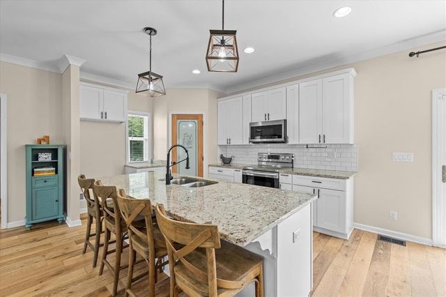 160 Shoemake Road, Carrollton, GA 30116