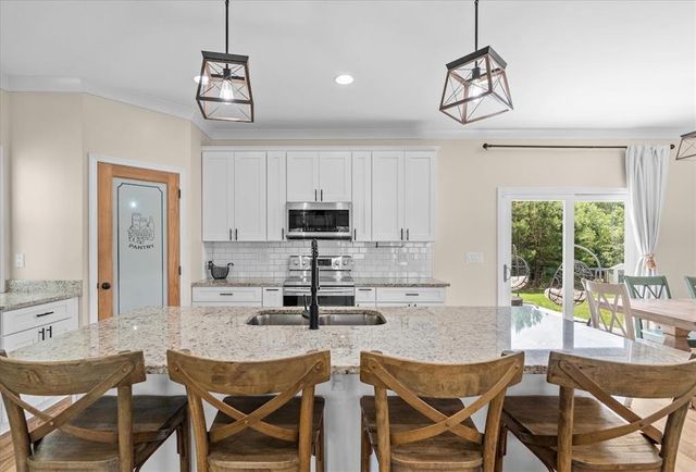 160 Shoemake Road, Carrollton, GA 30116