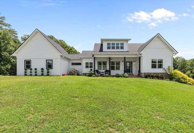 160 Shoemake Road, Carrollton, GA 30116
