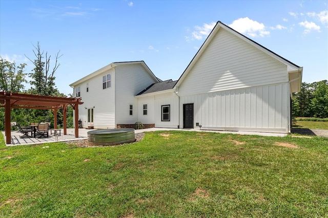 160 Shoemake Road, Carrollton, GA 30116