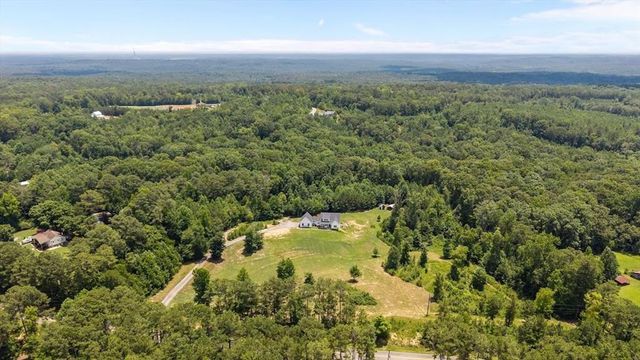 160 Shoemake Road, Carrollton, GA 30116