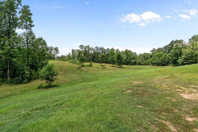 160 Shoemake Road, Carrollton, GA 30116