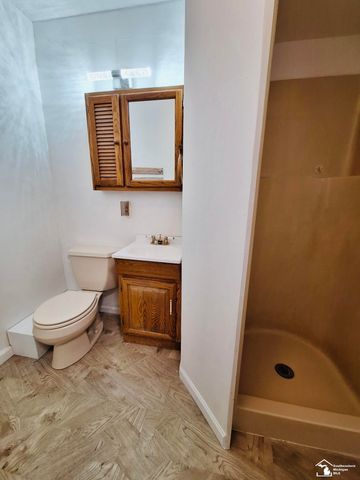 48050 Hull Road, Van Buren Twp, MI 48111