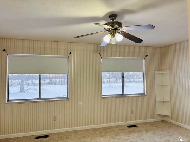 48050 Hull Road, Van Buren Twp, MI 48111