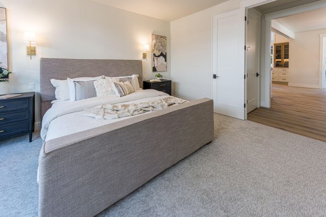 2992 NW Polarstar Avenue 23, Bend, OR 97703