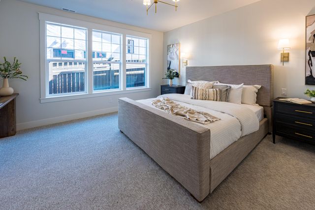 2992 NW Polarstar Avenue 23, Bend, OR 97703