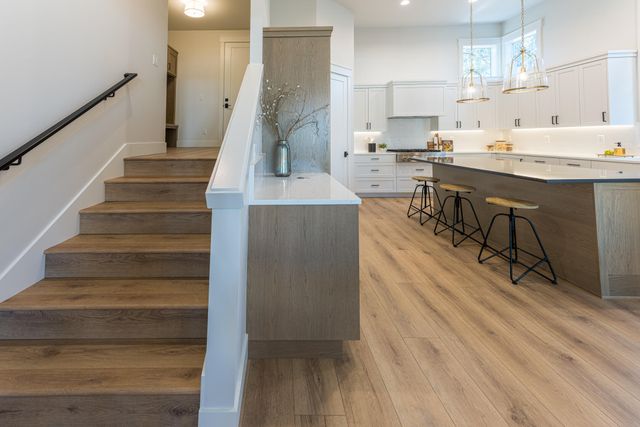 2992 NW Polarstar Avenue 23, Bend, OR 97703