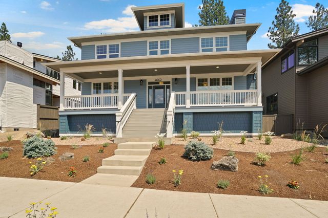 2992 NW Polarstar Avenue 23, Bend, OR 97703