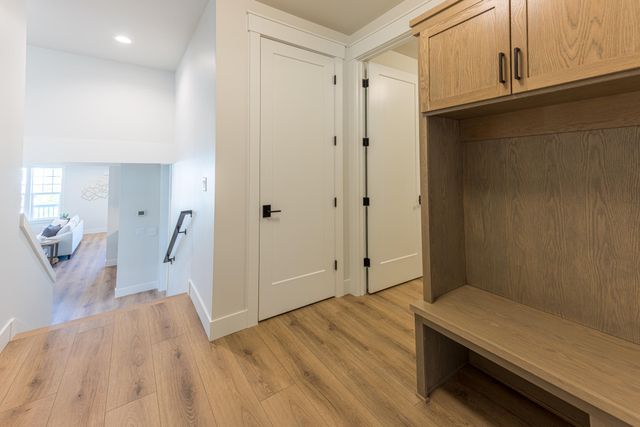 2992 NW Polarstar Avenue 23, Bend, OR 97703