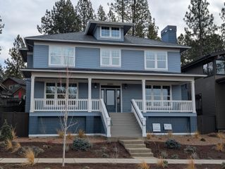 2992 NW Polarstar Avenue 23, Bend, OR 97703