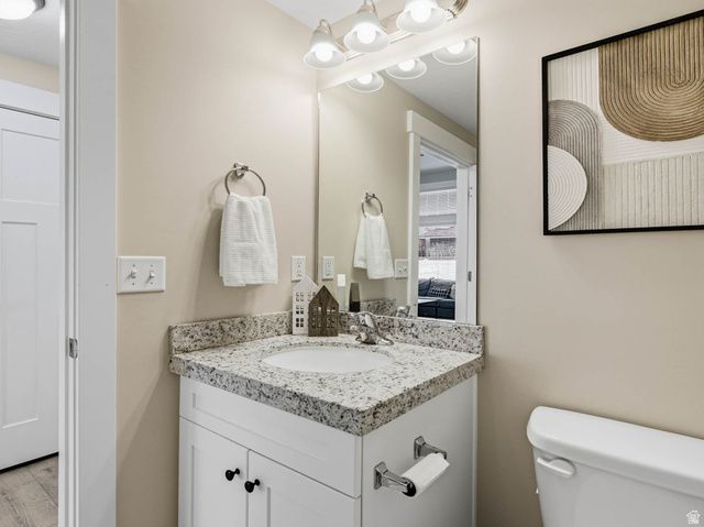 6654 S WALLSBURG DR, Taylorsville, UT 84123