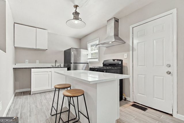1648 Mary George Avenue NW, Atlanta, GA 30318