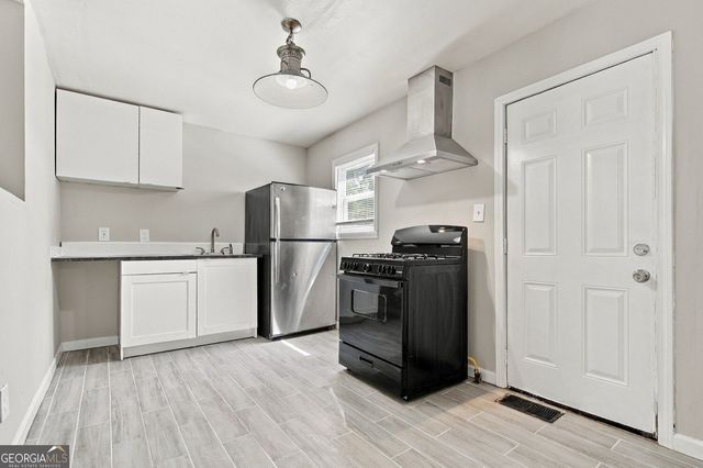 1648 Mary George Avenue NW, Atlanta, GA 30318