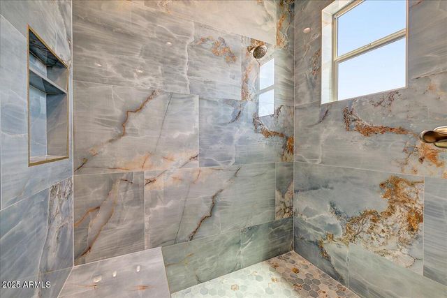 27730 N 35TH Avenue, Phoenix, AZ 85083