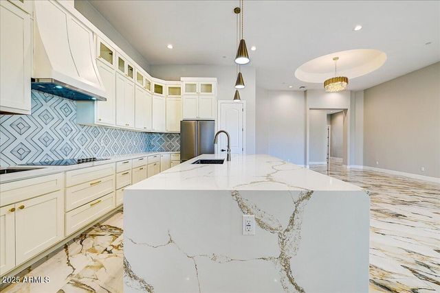 27730 N 35TH Avenue, Phoenix, AZ 85083