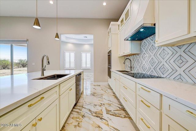 27730 N 35TH Avenue, Phoenix, AZ 85083