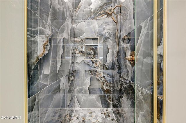 27730 N 35TH Avenue, Phoenix, AZ 85083