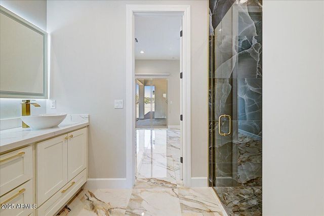 27730 N 35TH Avenue, Phoenix, AZ 85083