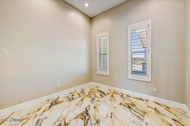 27730 N 35TH Avenue, Phoenix, AZ 85083