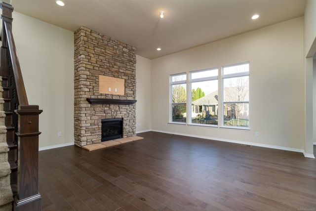 16856 Trajan Lane, Macomb Twp, MI 48042