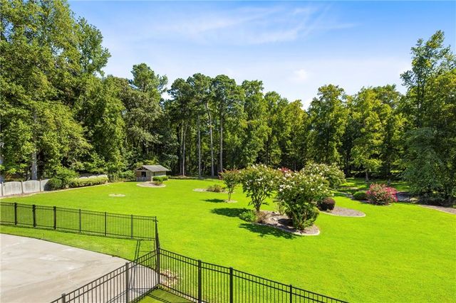 1348 Ewing Creek Drive, Dacula, GA 30019