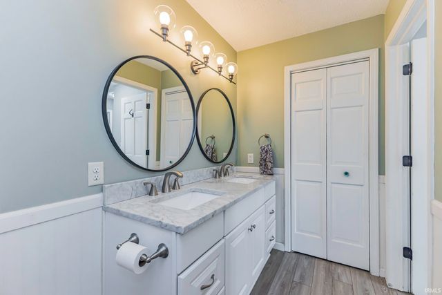 3802 N Lakeside Drive, Muncie, IN 47304