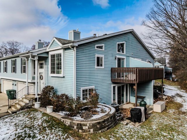 3802 N Lakeside Drive, Muncie, IN 47304