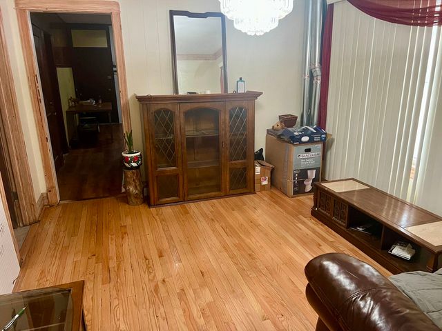 1504 W 71st Place, Chicago, IL 60636