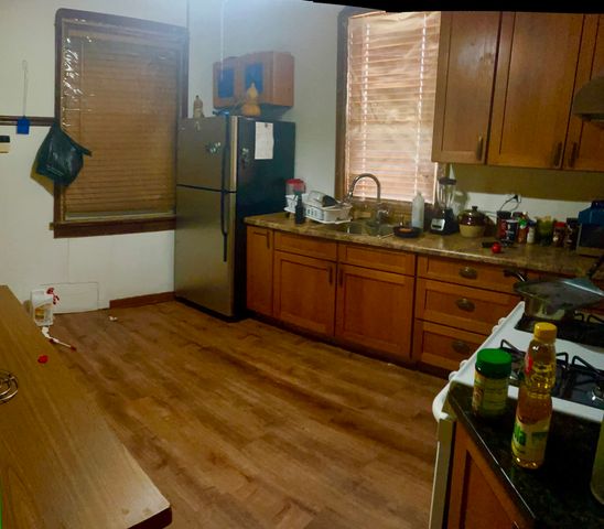 1504 W 71st Place, Chicago, IL 60636