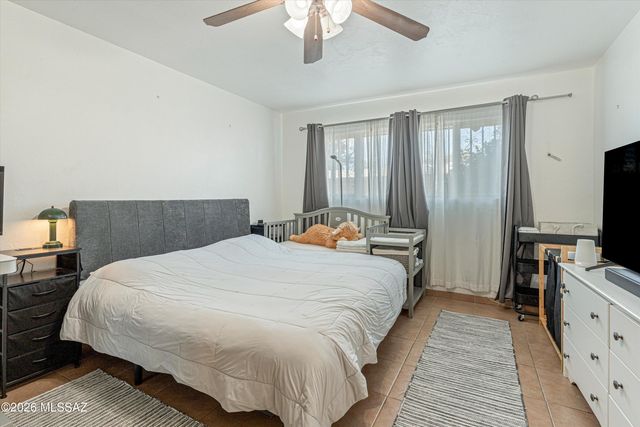 3940 E Timrod St Unit 103, Tucson, AZ 85711
