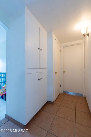 3940 E Timrod St Unit 103, Tucson, AZ 85711