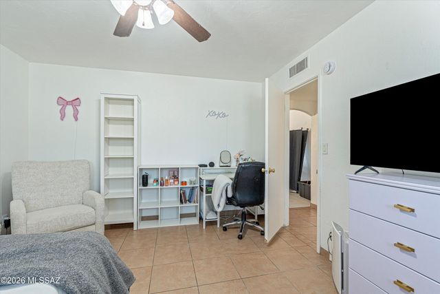 3940 E Timrod St Unit 103, Tucson, AZ 85711