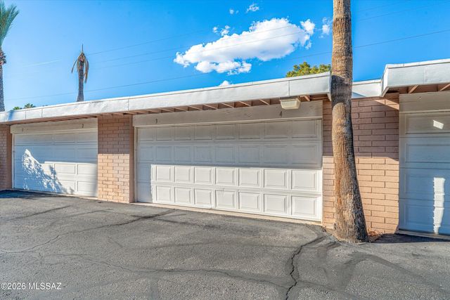 3940 E Timrod St Unit 103, Tucson, AZ 85711