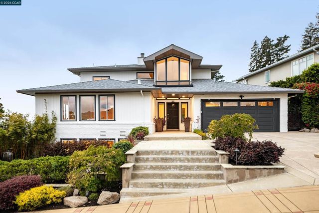 6841 Estates Dr, Oakland, CA 94611