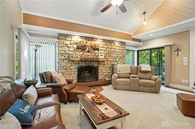 1101 Spruce Drive, Springfield, OH 45504