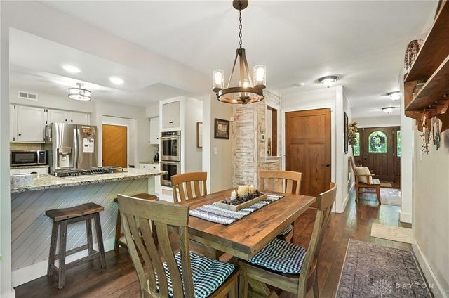 1101 Spruce Drive, Springfield, OH 45504