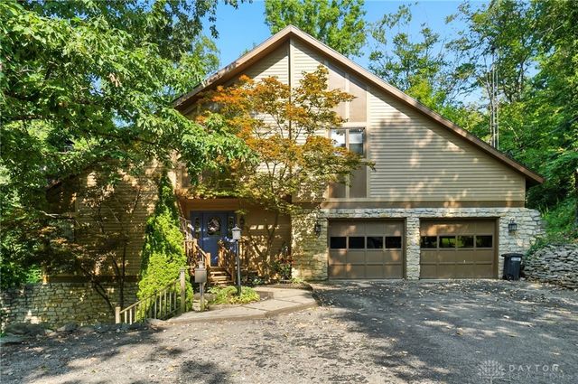 1101 Spruce Drive, Springfield, OH 45504
