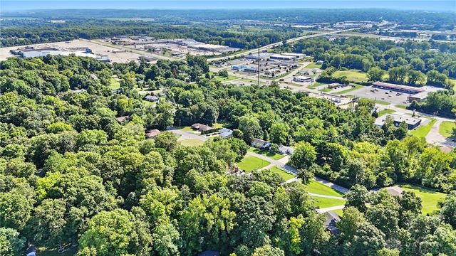1101 Spruce Drive, Springfield, OH 45504