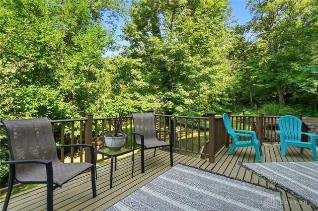 1101 Spruce Drive, Springfield, OH 45504