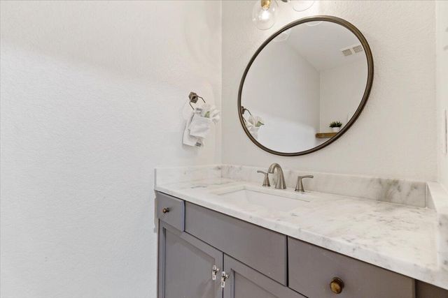 4639 Paradise Isle, Destin, FL 32541