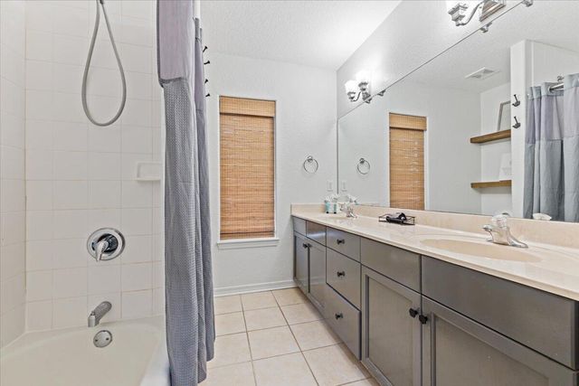 4639 Paradise Isle, Destin, FL 32541