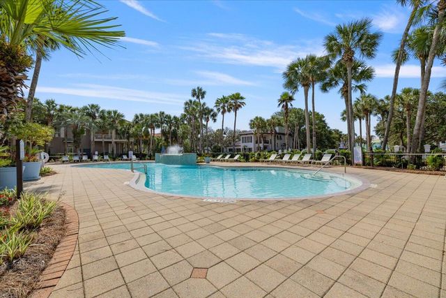 4639 Paradise Isle, Destin, FL 32541