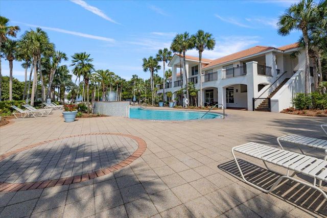 4639 Paradise Isle, Destin, FL 32541