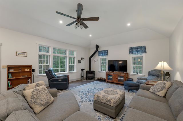 4 Colton Lane, Center Harbor, NH 03226