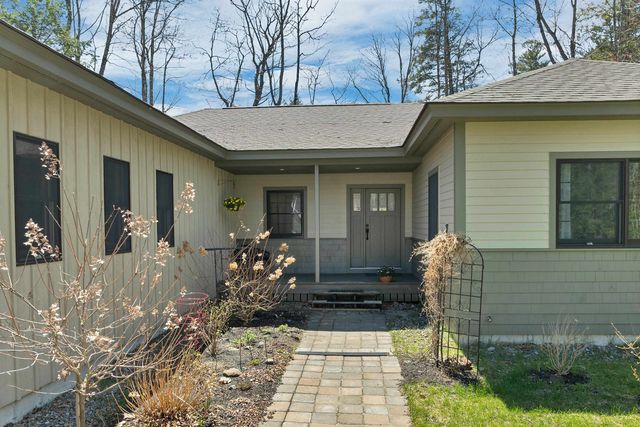 4 Colton Lane, Center Harbor, NH 03226