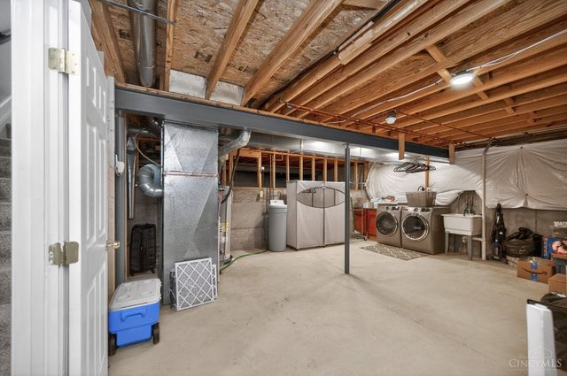 7313 Haverhill Lane, Hamilton Twp, OH 45039