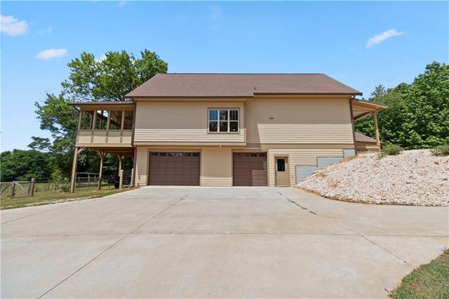 4140 HWY 332, Hoschton, GA 30548